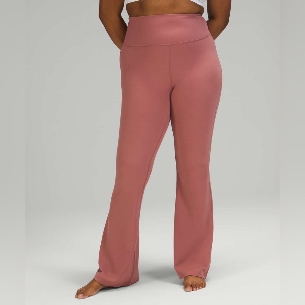 Lululemon Groove Pant Flare Super High-Rise *Nulu
Spiced Chai Size 2 - Picture 2 of 10